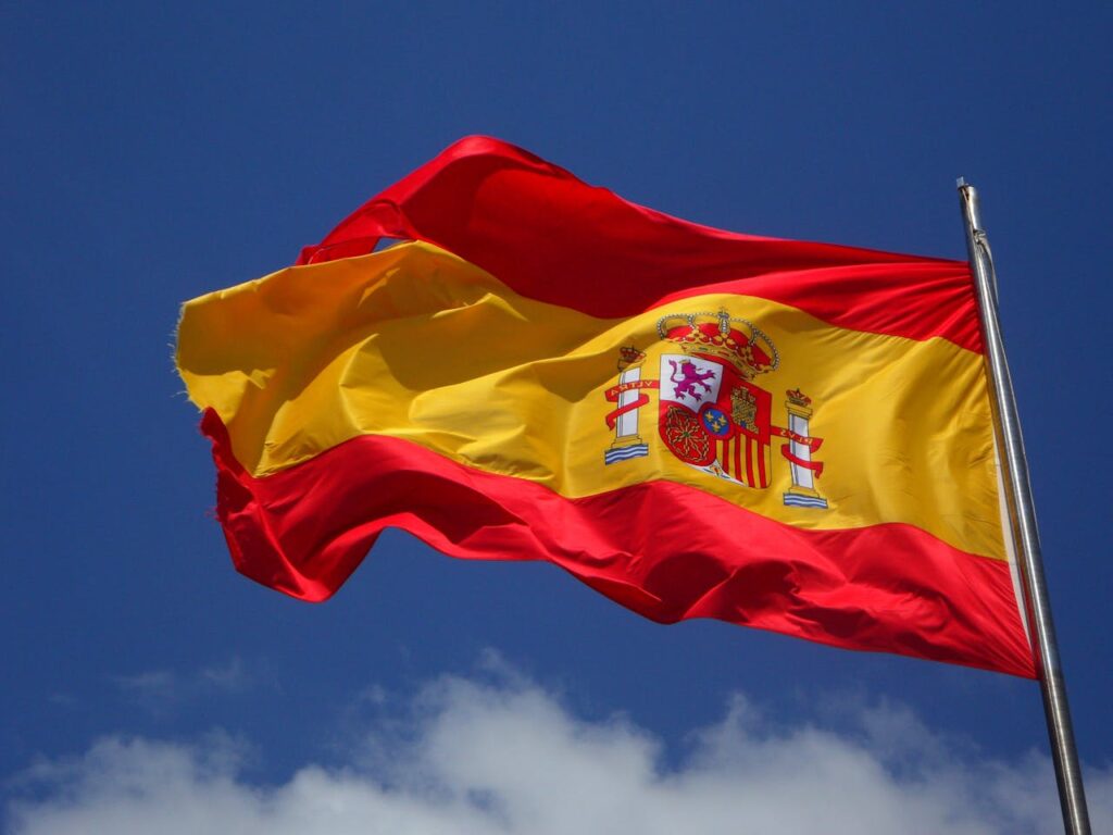 spain-flag-flutter-spanish-54097-54097.jpg